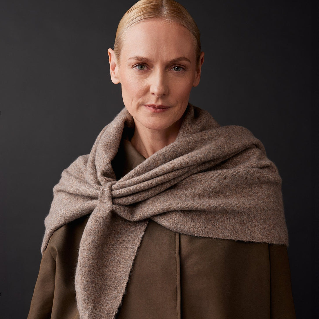 Apmetnis NO.01 | 186x72